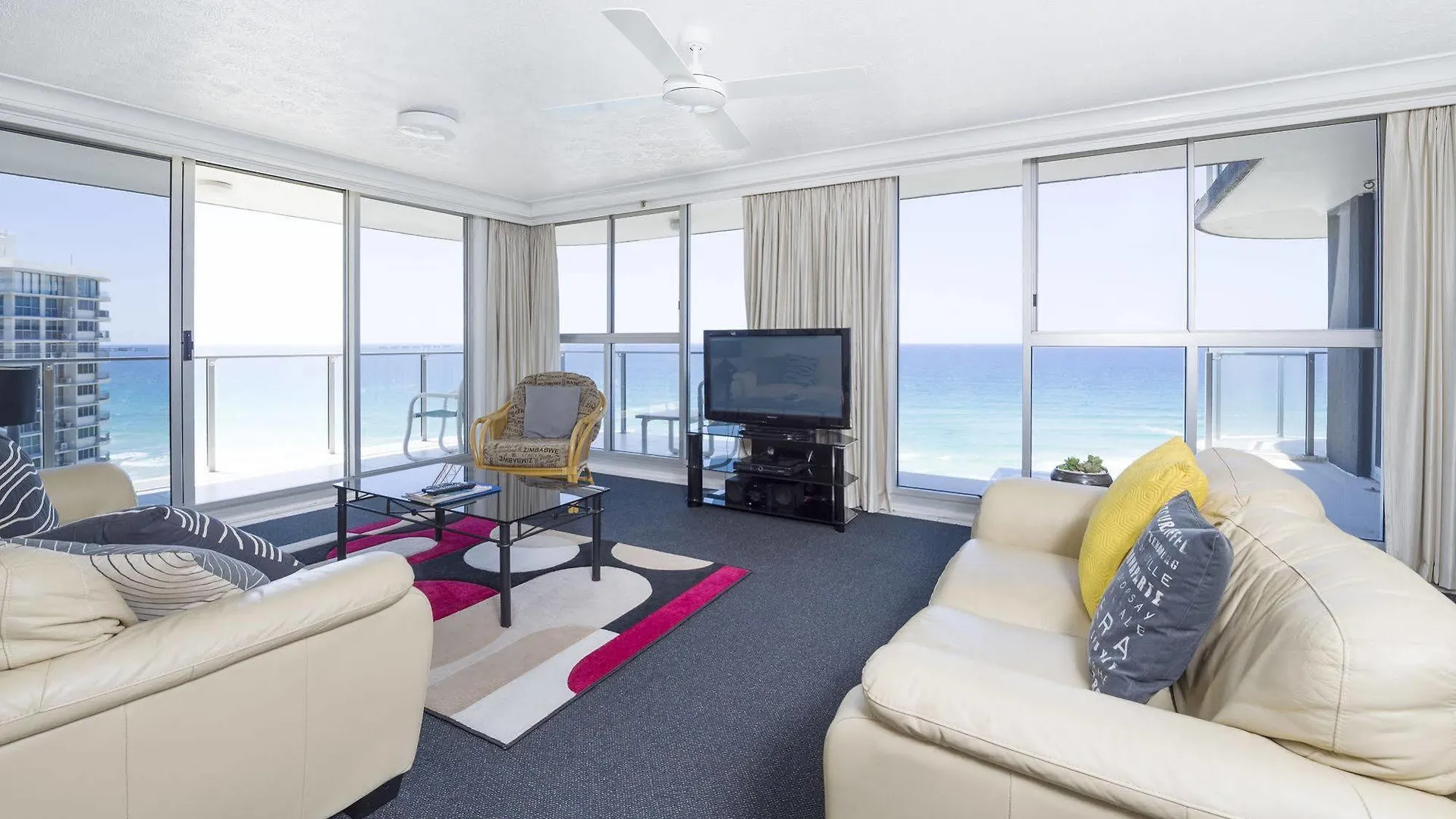 Sunbird Beach Resort Main Beach Gold Coast