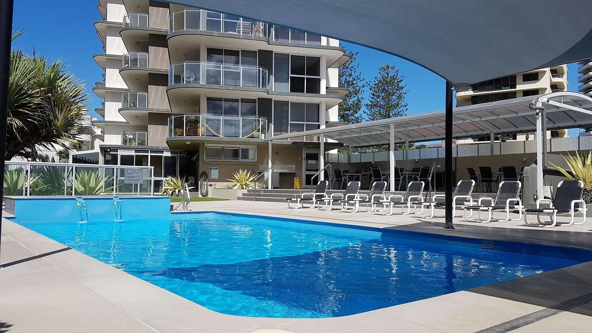 Sunbird Beach Resort Main Beach Gold Coast